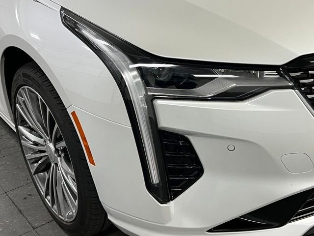 2025 Cadillac CT4 Premium Luxury