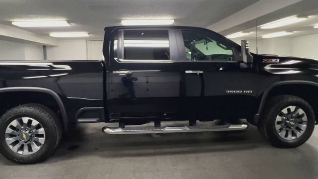 2023 Chevrolet Silverado 3500 HD LT