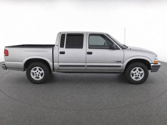 2002 Chevrolet S10 LS