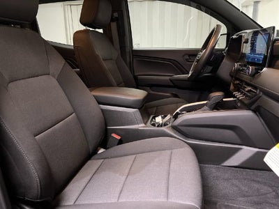 2025 Chevrolet Colorado WT/LT
