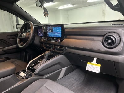 2025 Chevrolet Colorado WT/LT
