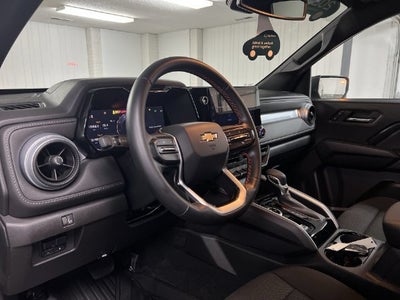 2025 Chevrolet Colorado WT/LT