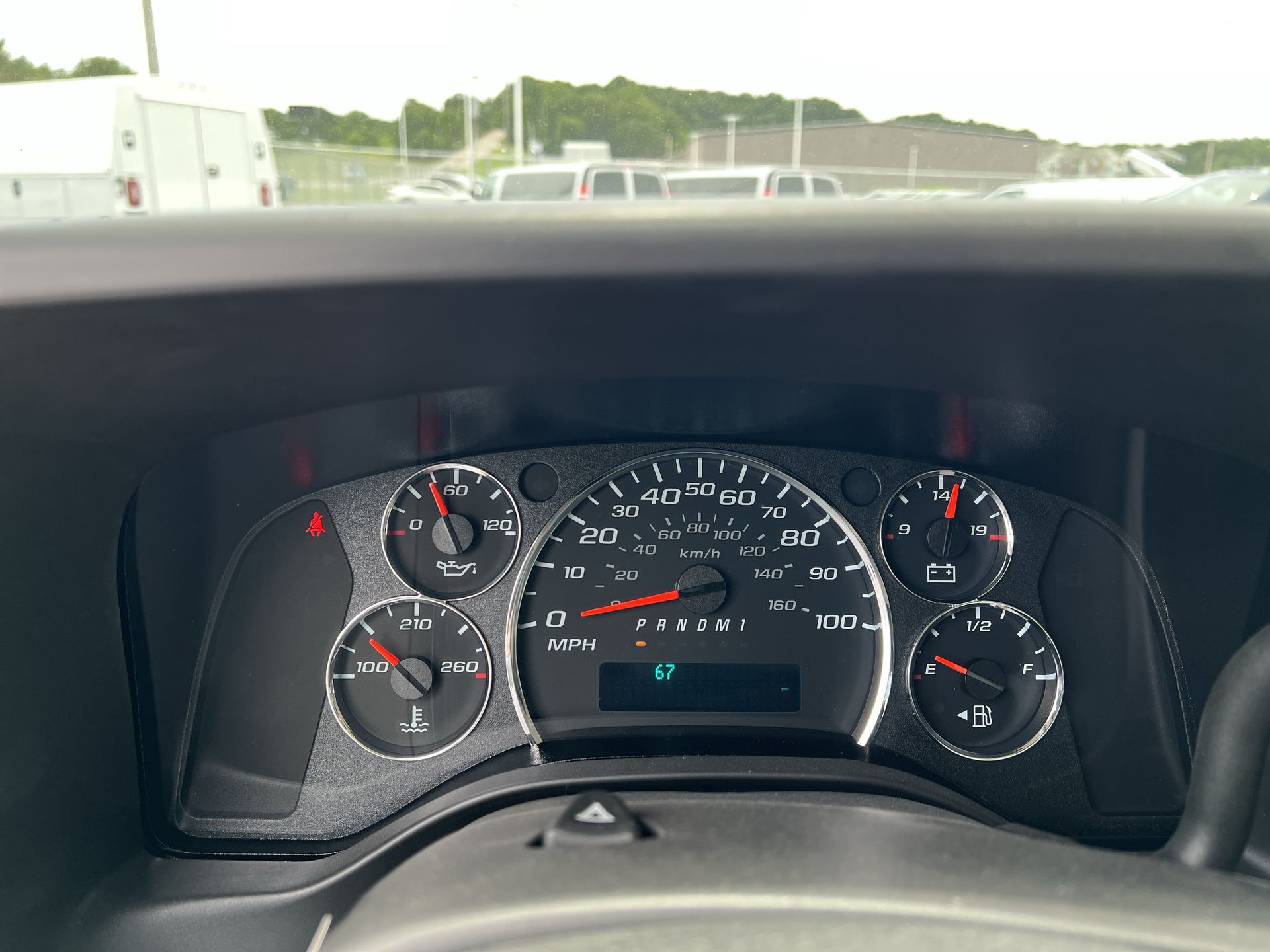 2025 GMC Savana Cutaway 3500 1WT