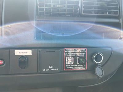 2025 GMC Savana Cutaway 3500 1WT