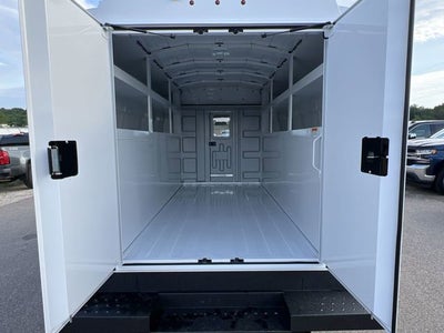 2025 GMC Savana Cutaway 3500 1WT