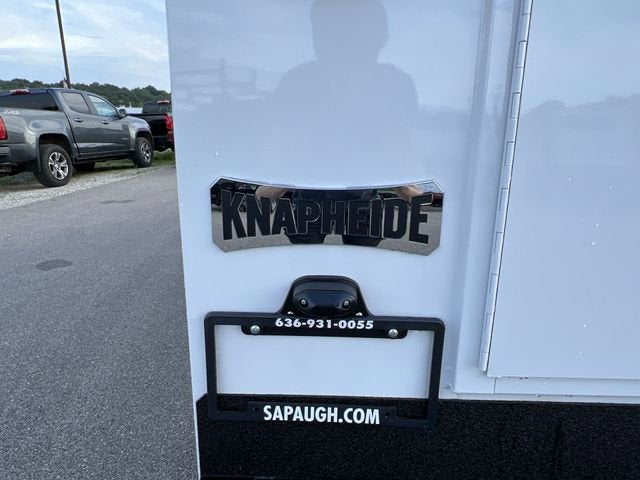 2025 GMC Savana Cutaway 3500 1WT