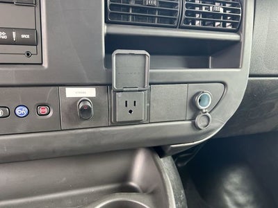 2025 GMC Savana Cutaway 3500 1WT