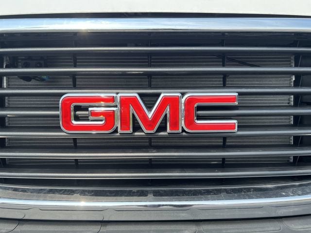 2025 GMC Savana Cutaway 3500 1WT