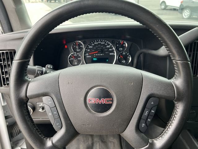 2020 GMC Savana Cutaway 3500 Work Van