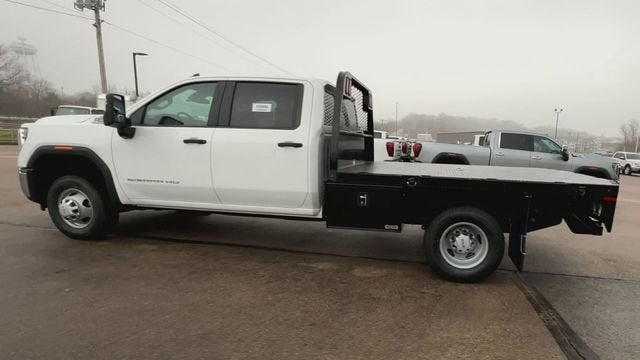 2026 GMC Sierra 3500 HD Chassis Cab Pro