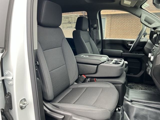 2025 GMC Sierra 3500 HD Chassis Cab Pro