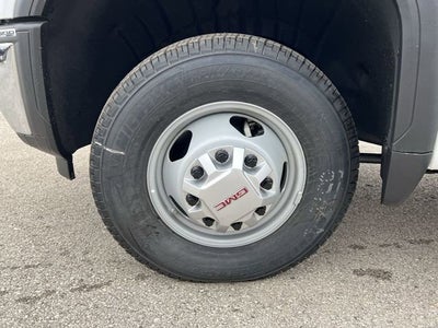 2025 GMC Sierra 3500 HD Chassis Cab Pro