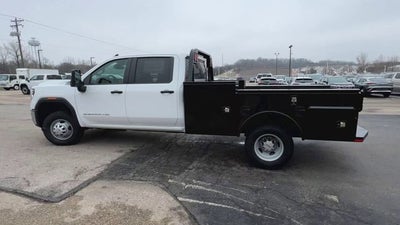 2025 GMC Sierra 3500 HD Chassis Cab Pro