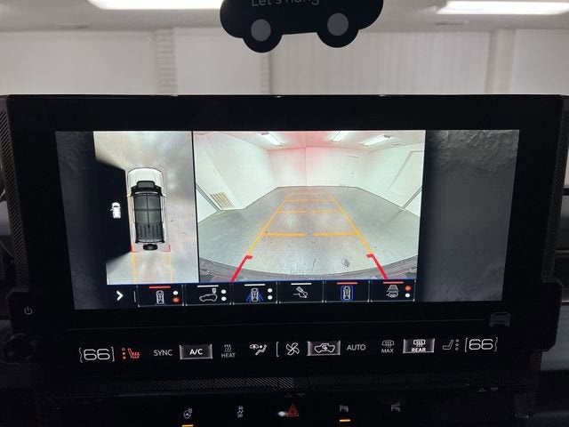 2024 GMC HUMMER EV SUV 2X