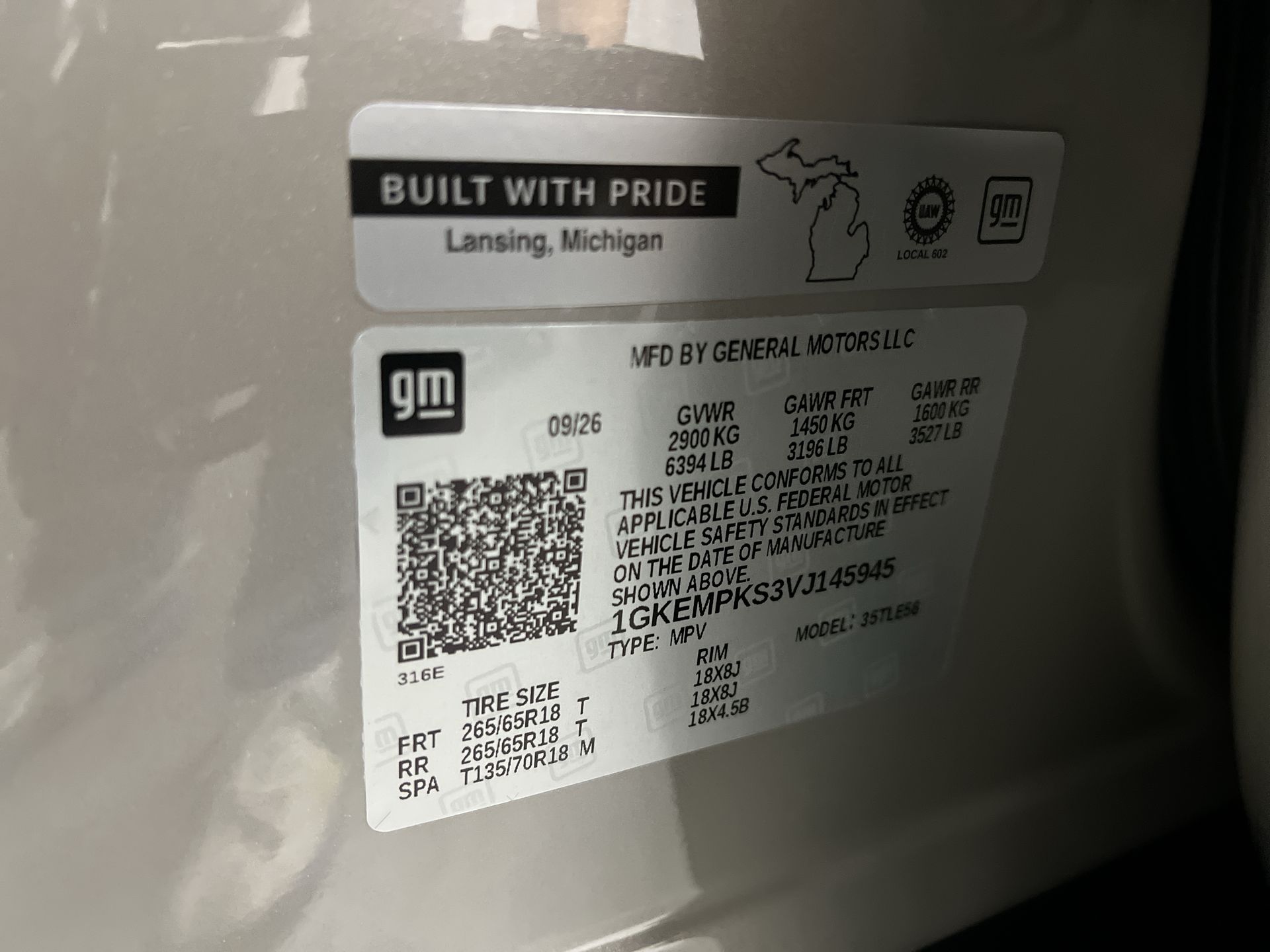 2027 GMC Acadia AT4