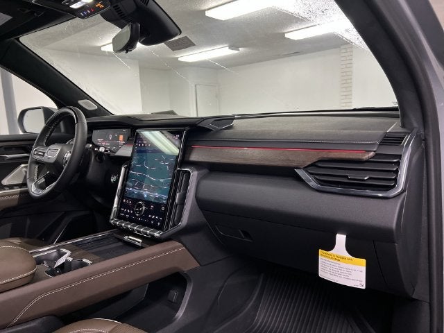 2027 GMC Acadia Denali Ultimate