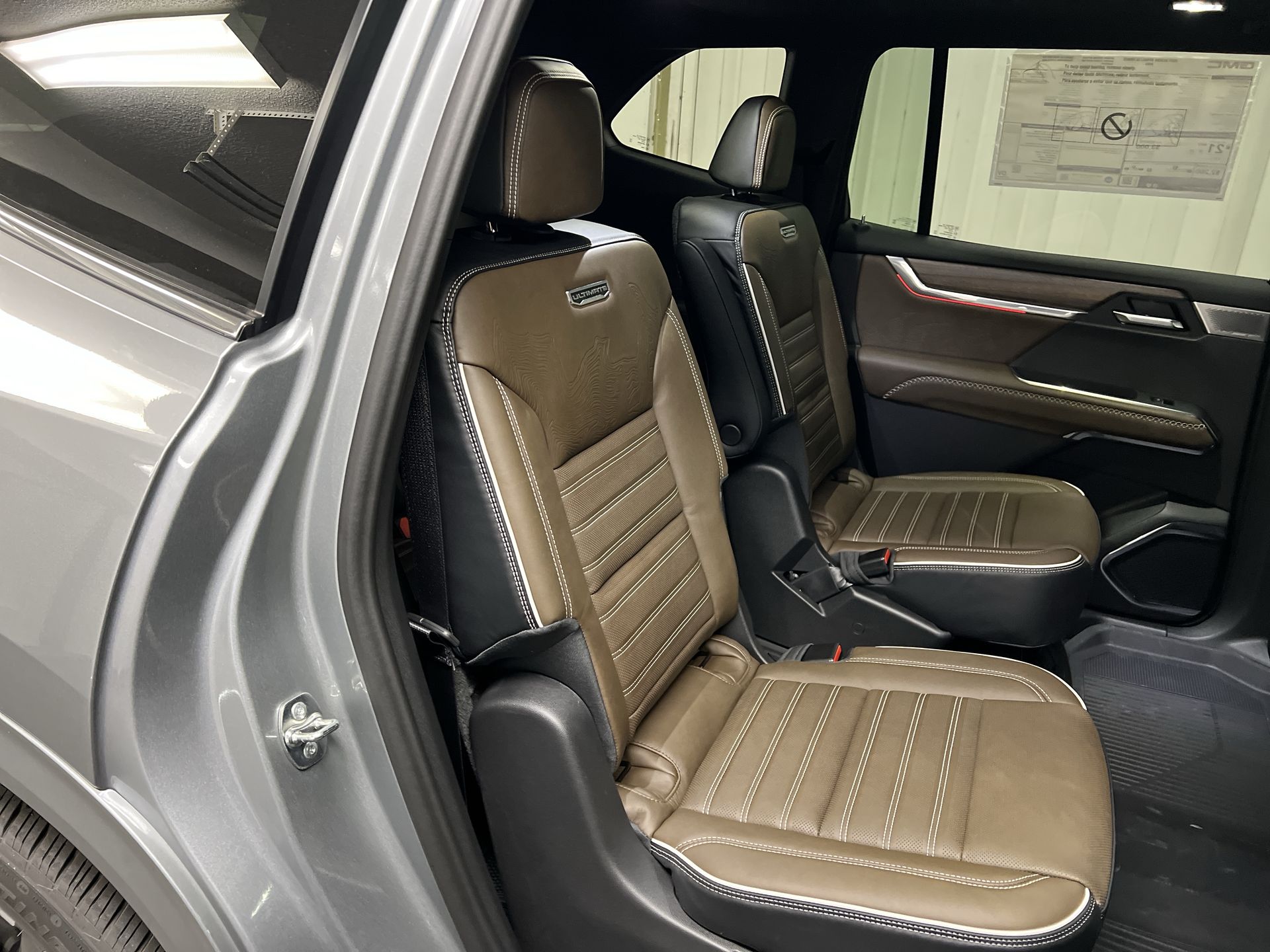 2027 GMC Acadia Denali Ultimate