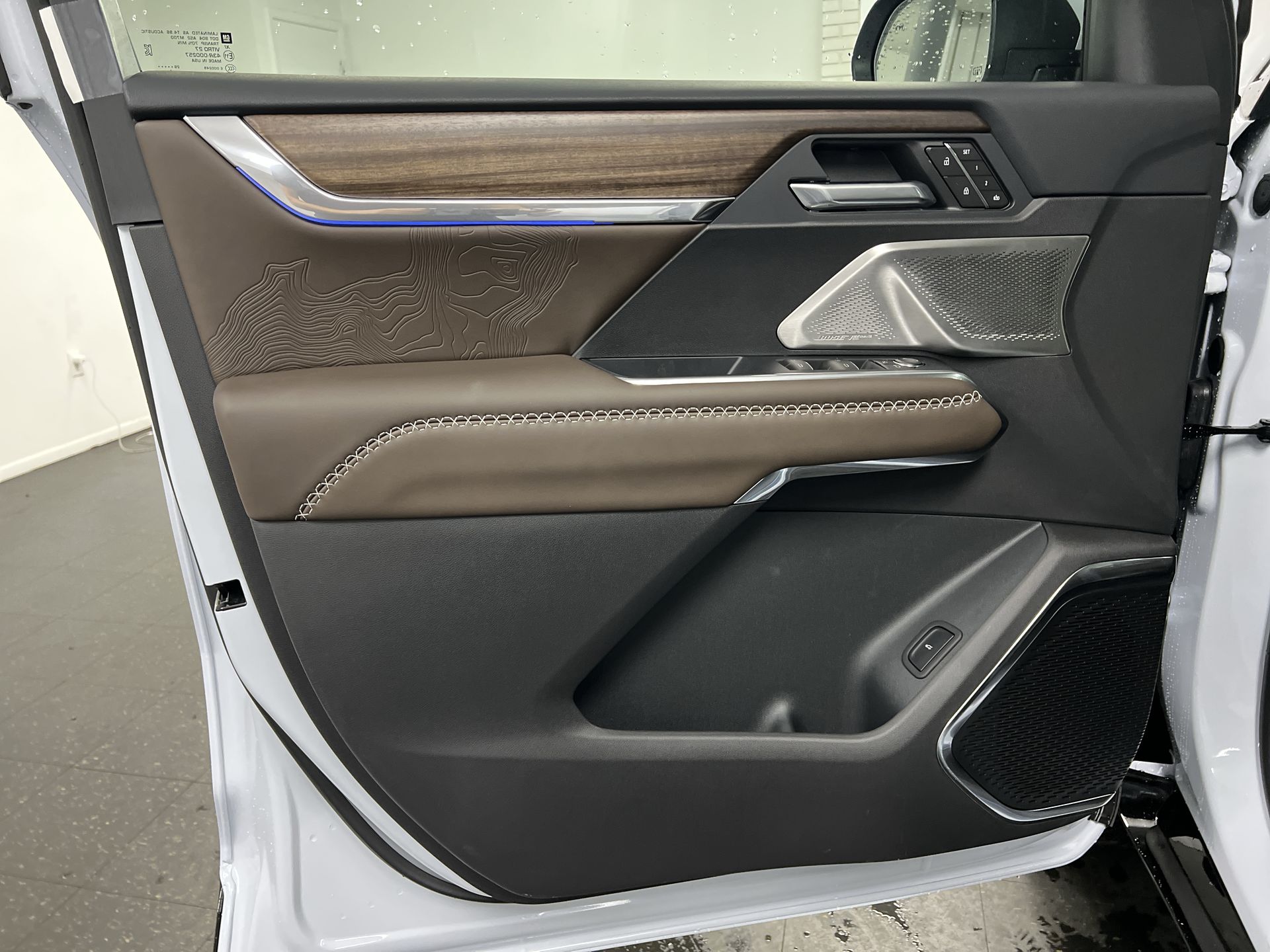 2027 GMC Acadia Denali Ultimate