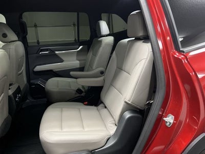 2024 GMC Acadia Elevation