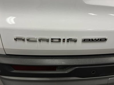 2025 GMC Acadia Elevation