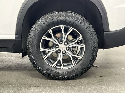 2024 GMC Acadia AT4