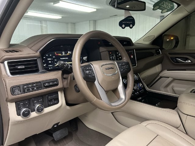 2023 GMC Yukon Denali - Photo 10