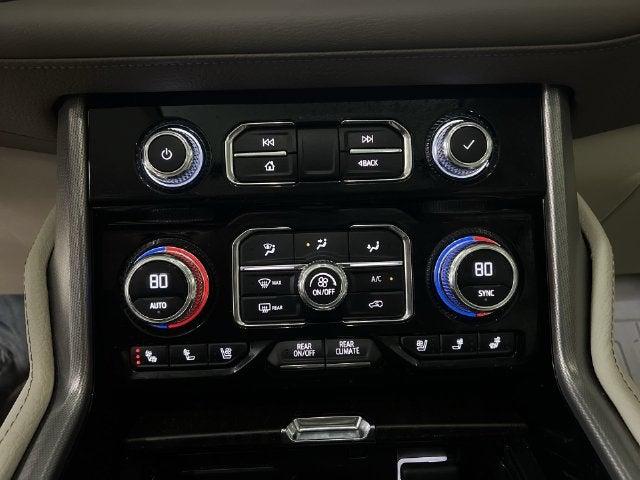 2023 GMC Yukon Denali - Photo 18