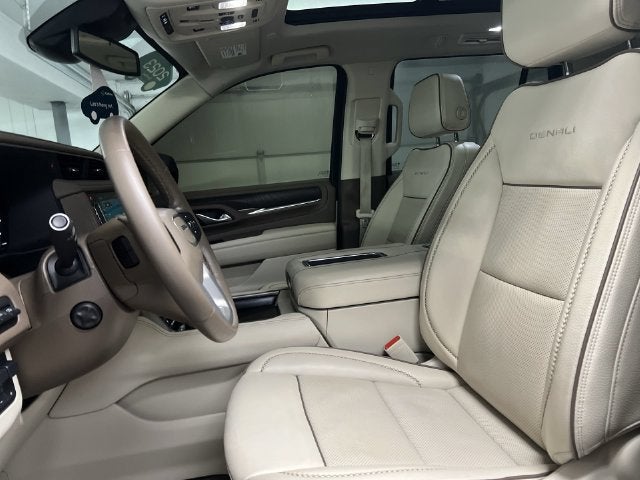 2023 GMC Yukon Denali - Photo 20