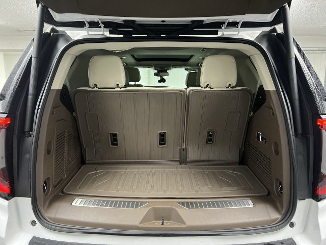 2023 GMC Yukon Denali - Photo 27