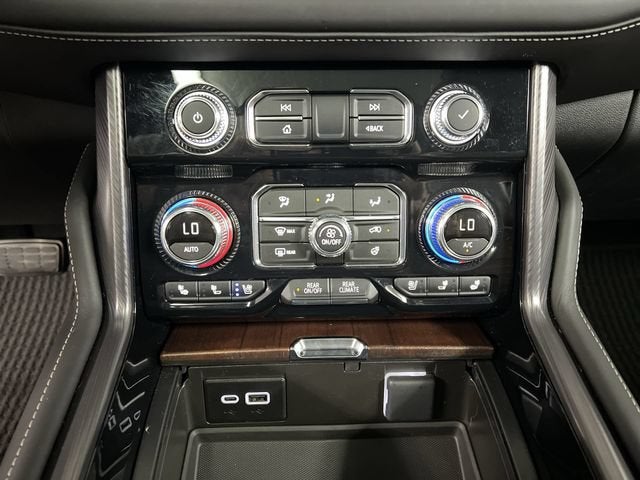 2024 GMC Yukon Denali Ultimate