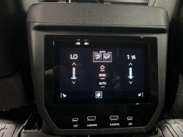 2027 GMC Yukon XL Denali Ultimate