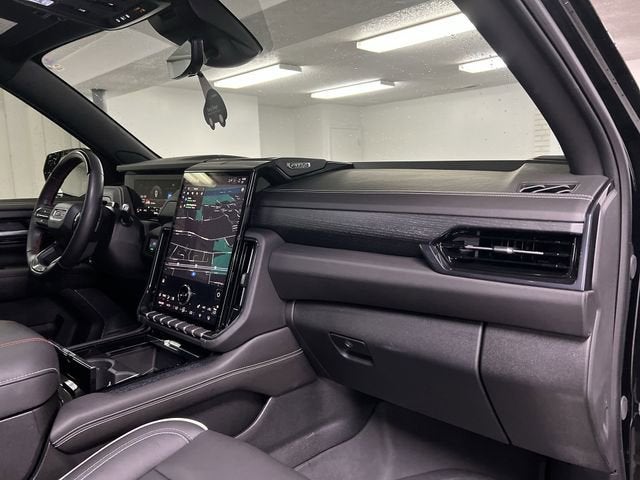 2025 GMC Yukon AT4 Ultimate