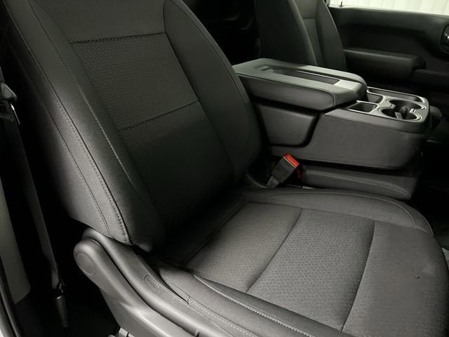 2025 GMC Sierra 3500 HD Pro