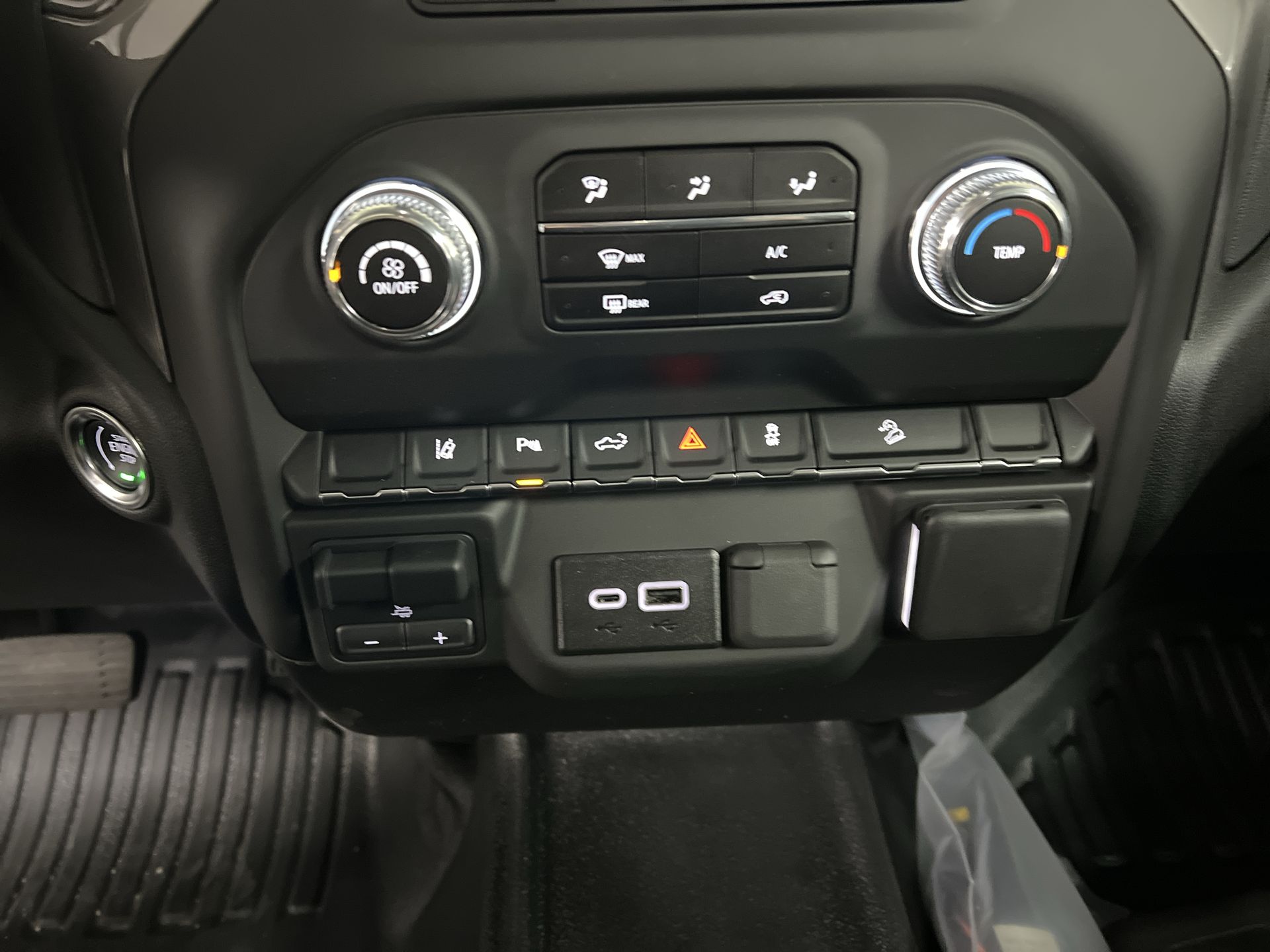 2025 GMC Sierra 3500 HD Pro