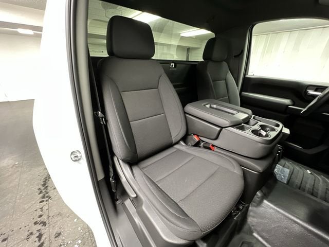 2025 GMC Sierra 3500 HD Pro