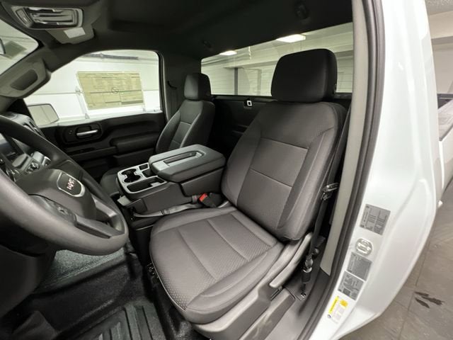 2025 GMC Sierra 3500 HD Pro