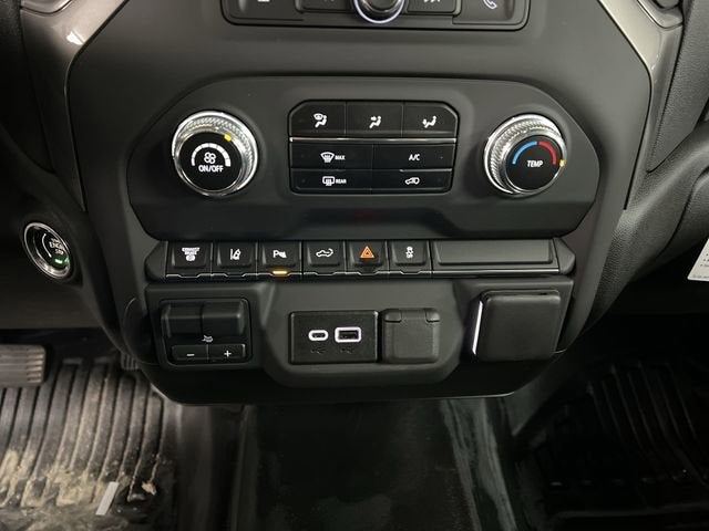 2025 GMC Sierra 2500 HD Pro