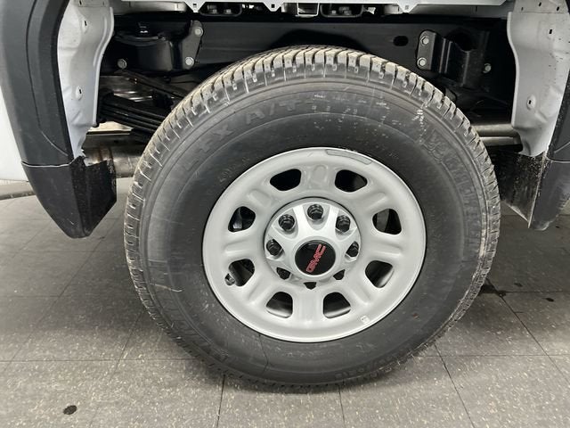 2025 GMC Sierra 2500 HD Pro