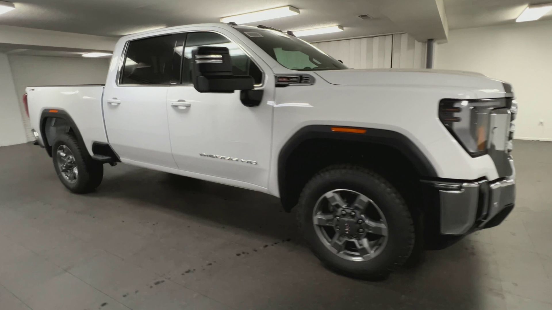 2026 GMC Sierra 2500 HD SLE