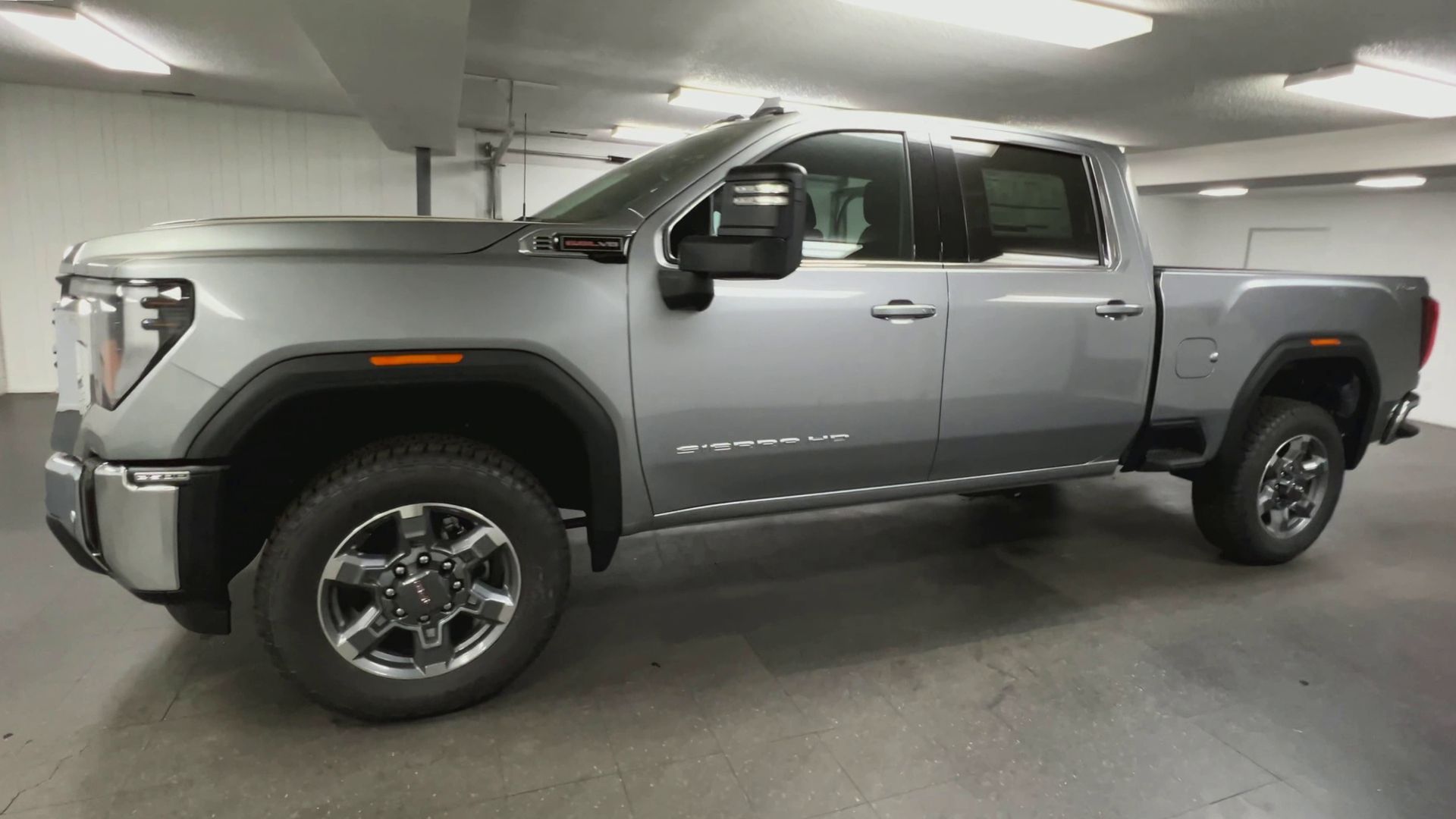 2026 GMC Sierra 2500 HD SLE