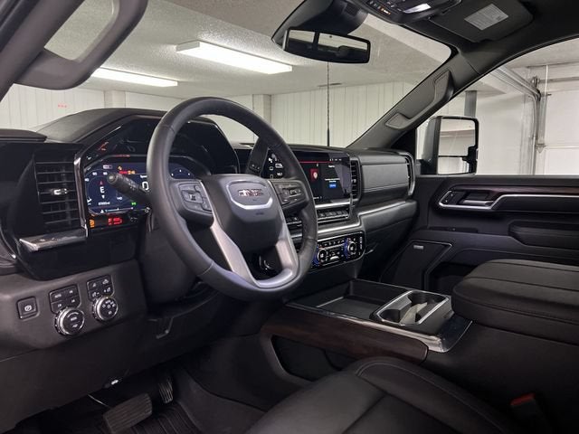 2025 GMC Sierra 2500 HD SLT