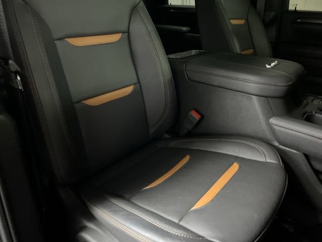 2025 GMC Sierra 2500HD AT4 - Photo 29