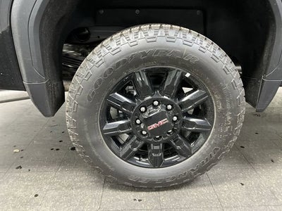 2025 GMC Sierra 2500 HD AT4