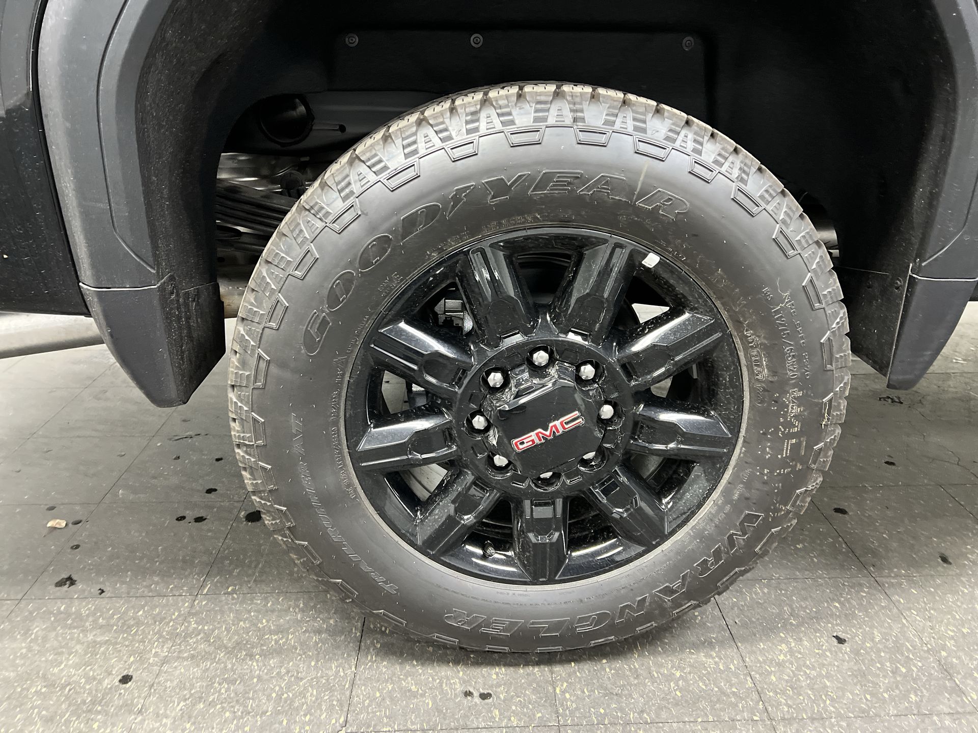 2025 GMC Sierra 2500 HD AT4