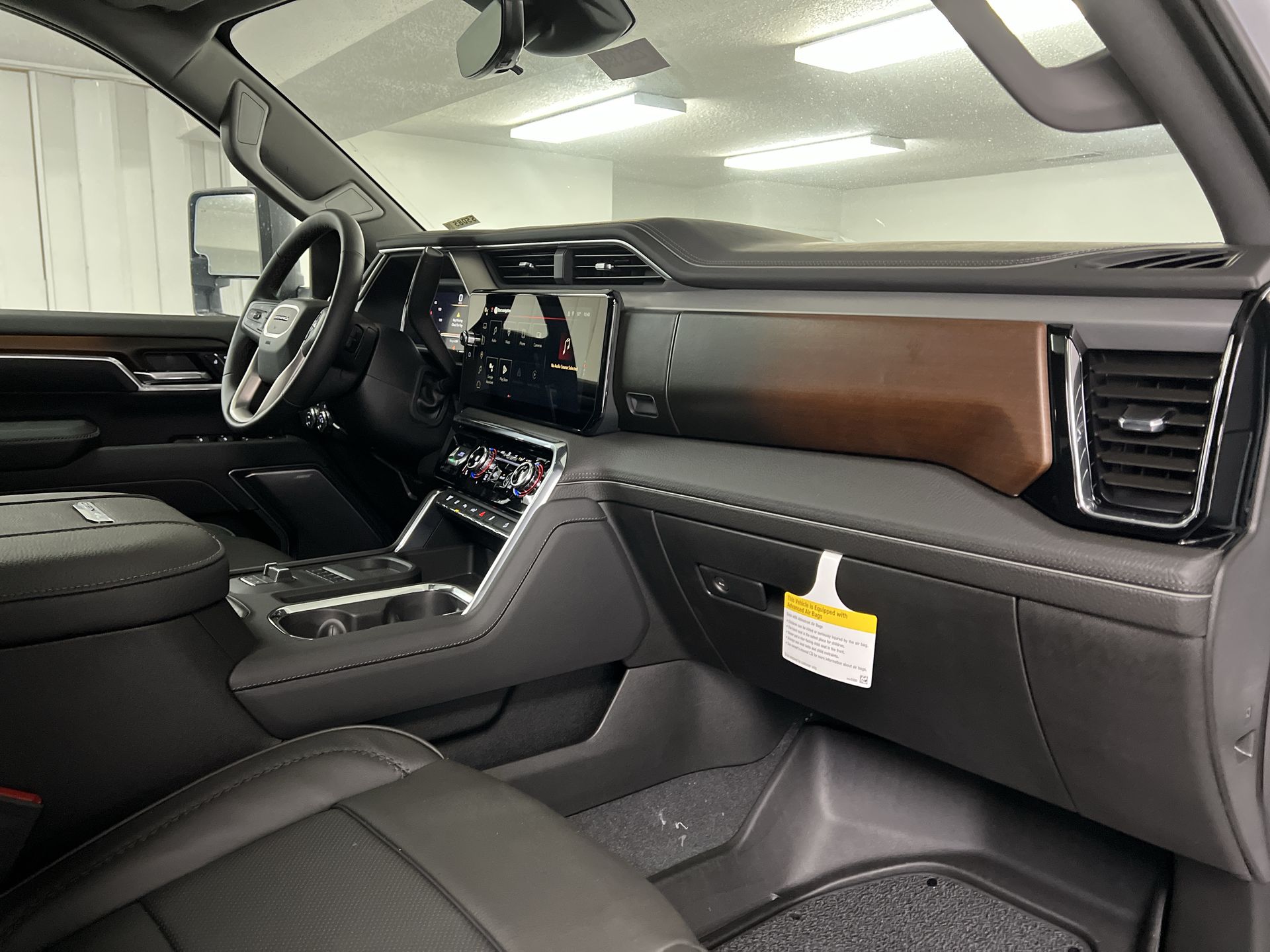 2025 GMC Sierra 2500 HD Denali