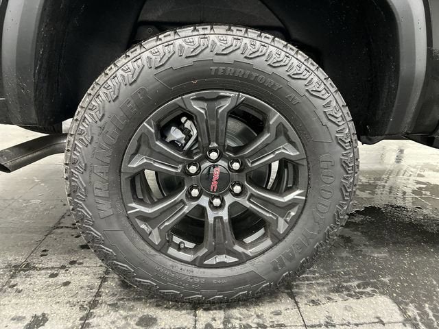 2025 GMC Canyon Elevation