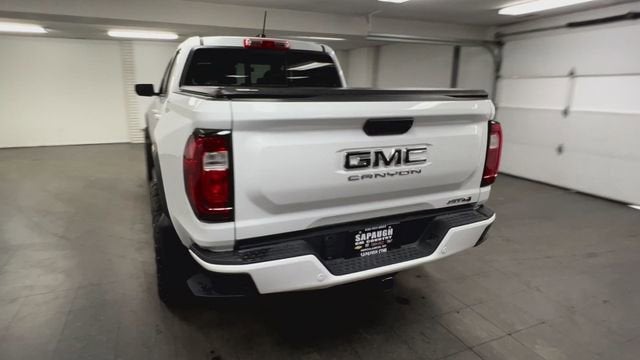 2025 GMC Canyon AT4