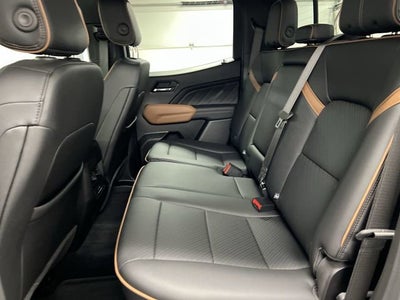 2025 GMC Canyon AT4