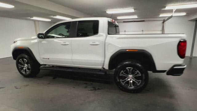 2025 GMC Canyon AT4