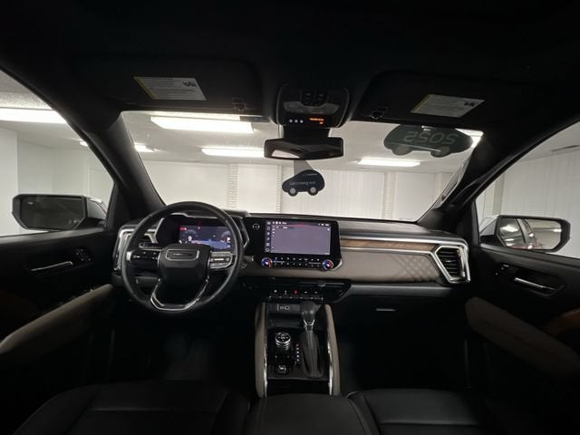 2025 GMC Canyon Denali
